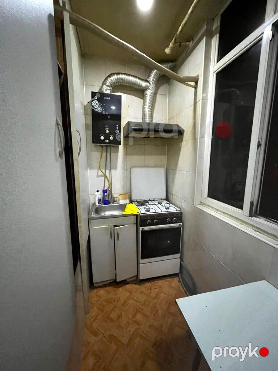 Satılır 2 otaqlı köhnə tikili 45 m² — Mənzil, Bakı (9)