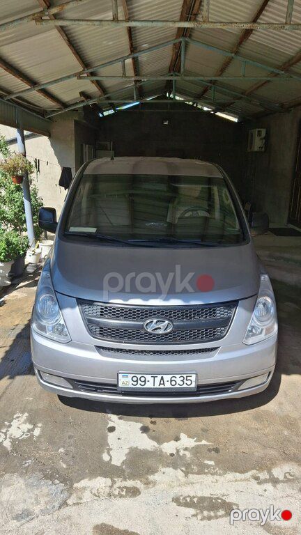 Hyundai H-1, 2.5 L, 2011 il, 500 000 km — Bakı