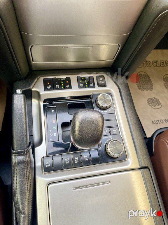 Toyota Land Cruiser, 4.5 L, 2018 il, 150 000 km — Avtomobillər, Bakı (12)