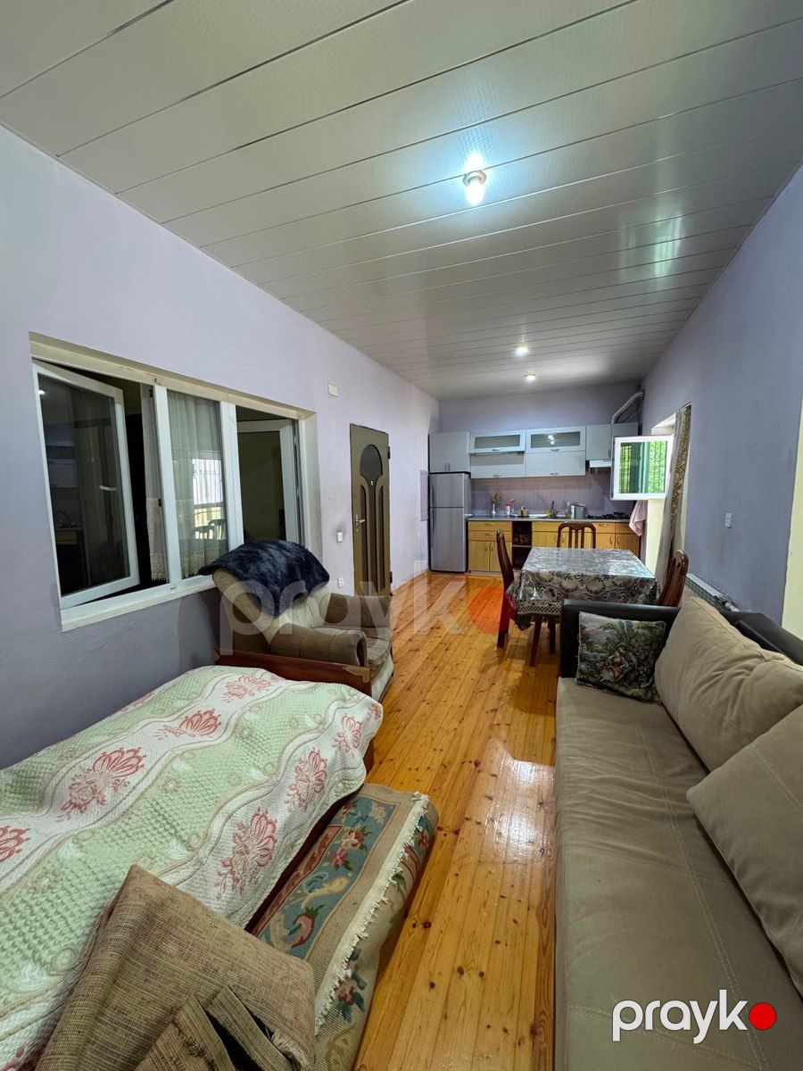 Həyət evi, 15-ci Səbail k — Ev, villa, Bakı (2)