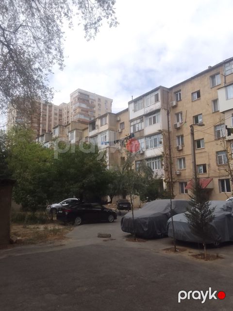 Satılır 1 otaqlı köhnə tikili 35 m² — Bakı