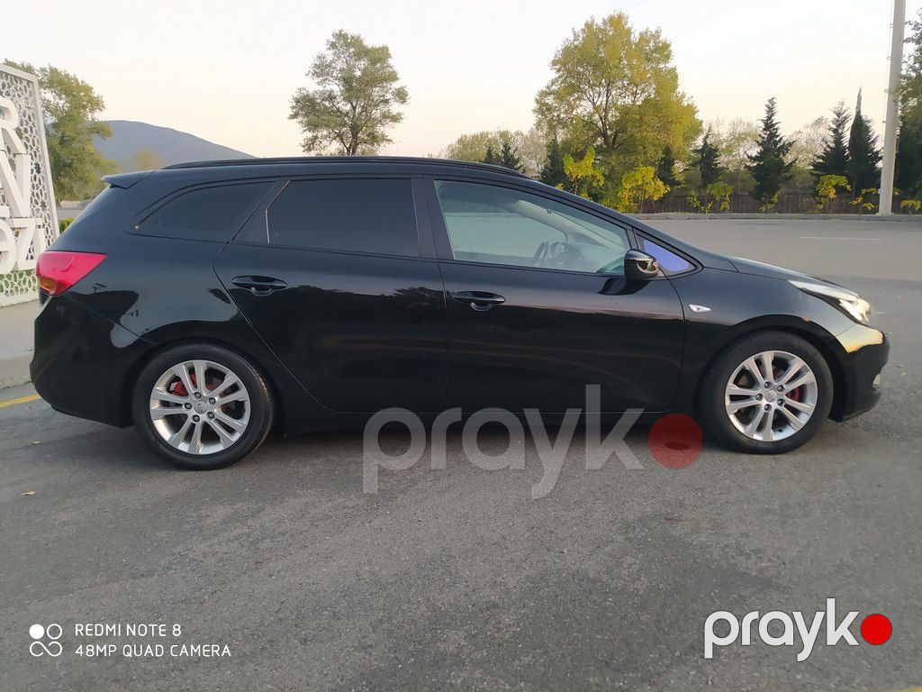 Kia Ceed SW, 1.6 L, 2013 il, 238 000 km — Avtomobillər, Şəki (5)