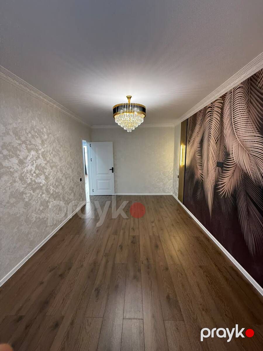Satılır 2 otaqlı köhnə tikili 65 m² — Mənzil, Bakı (3)