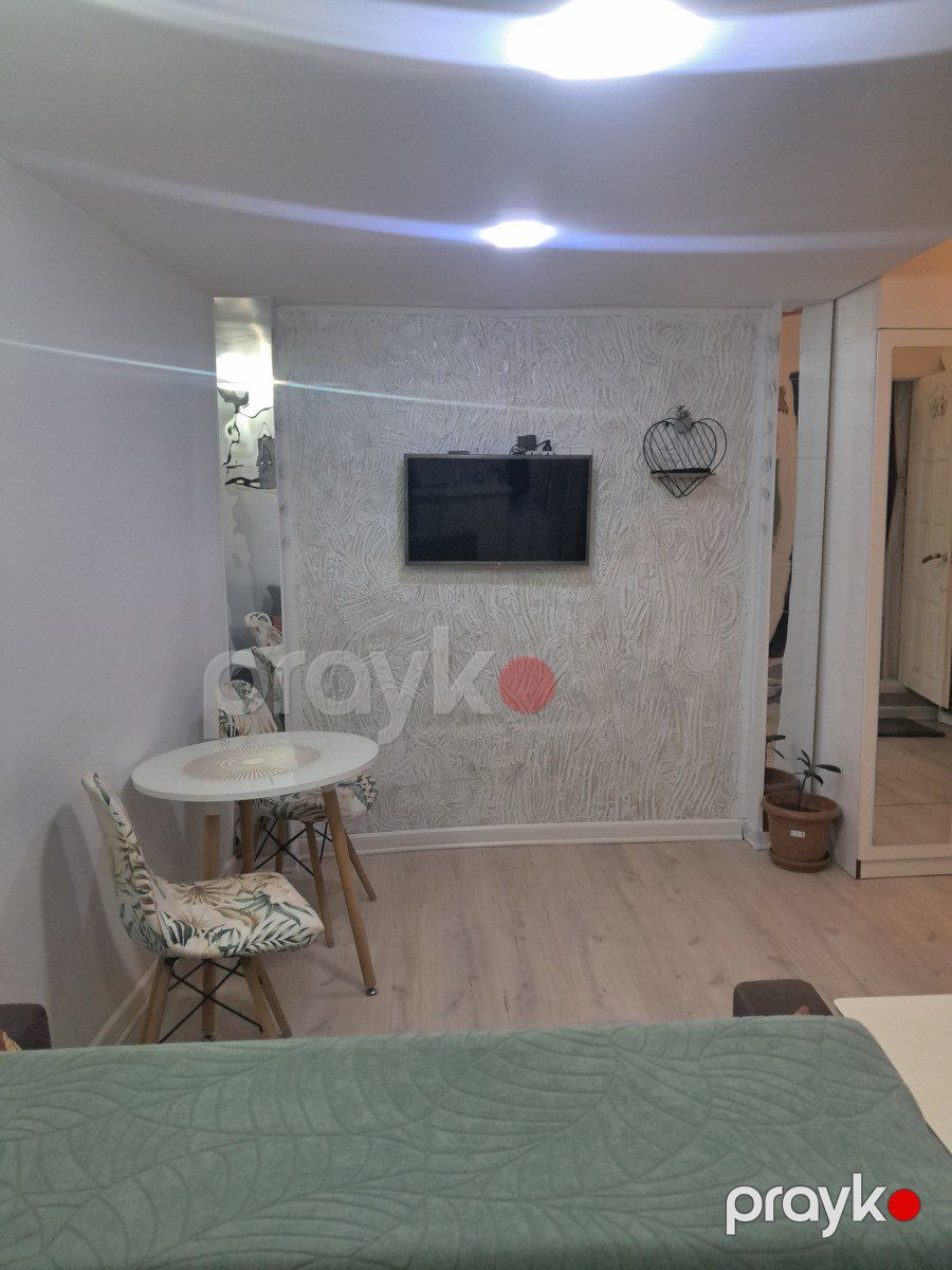 İcarəyə verilir 1 otaqlı köhnə tikili 45 m² — Mənzil, Bakı (4)