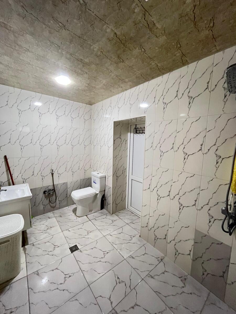 Satılır 5 otaqlı həyət evi/bağ evi 200 m² — Ev, villa, Bakı (12)