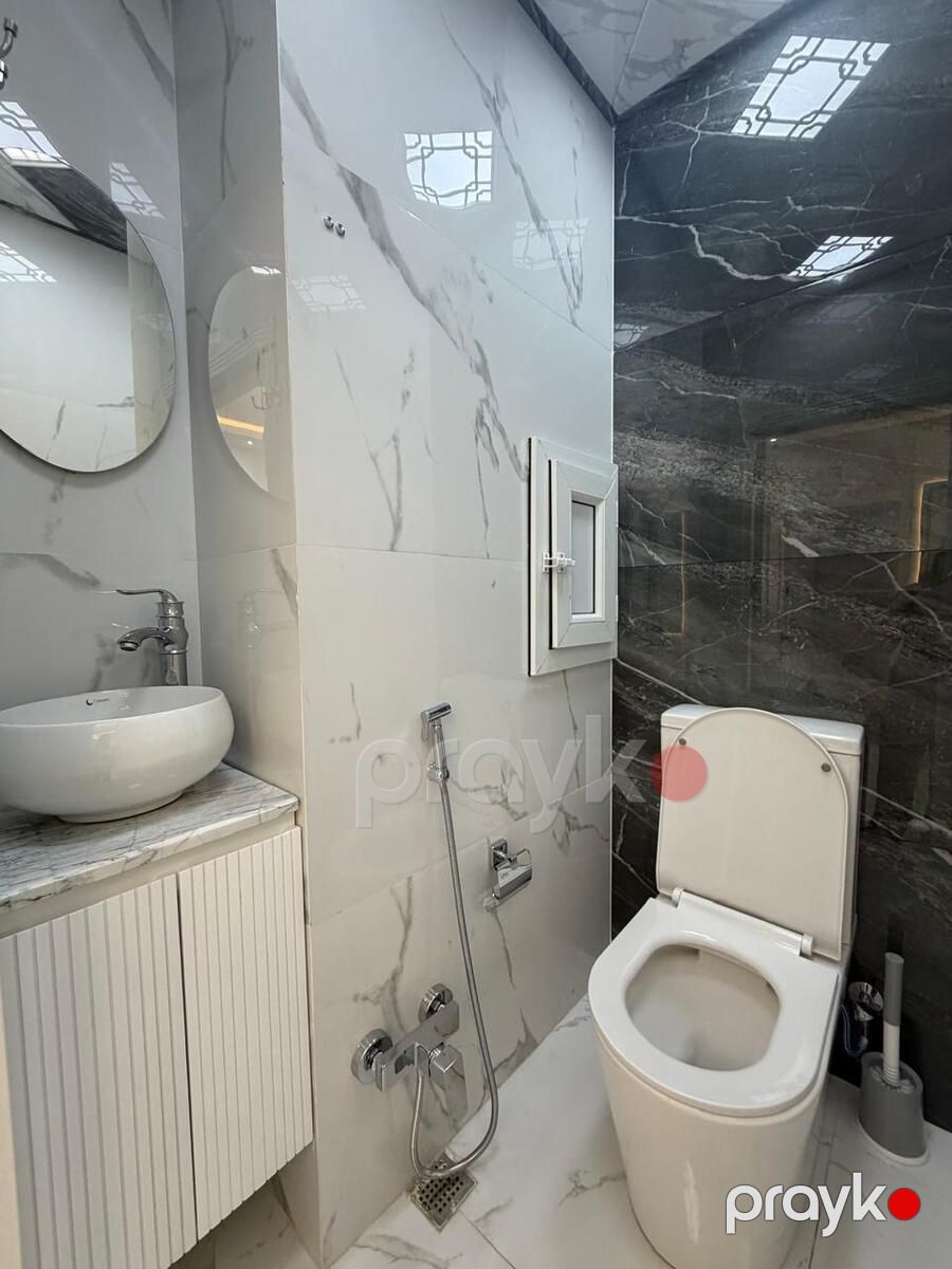 Satılır 3 otaqlı köhnə tikili 110 m² — Mənzil, Bakı (9)