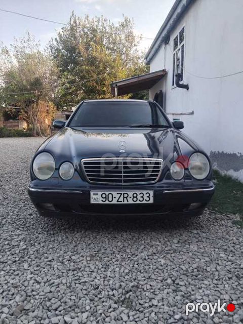 Mercedes E 240, 2.4 L, 2001 il, 350 000 km — Kürdəmir