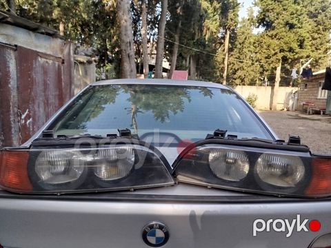 BMW radiator barmaqlığı, faraları — Tovuz