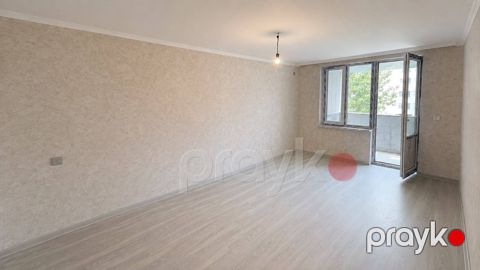 Satılır 1 otaqlı köhnə tikili 35 m² — Bakı