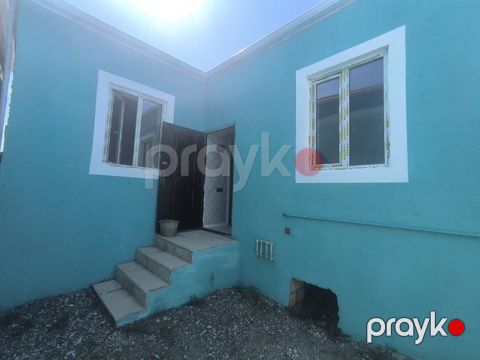 Satılır 3 otaqlı həyət evi/bağ evi 70 m² — Bakı