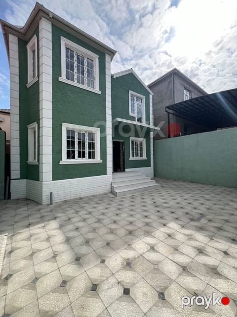 Satılır 6 otaqlı həyət evi/bağ evi 240 m² — Bakı