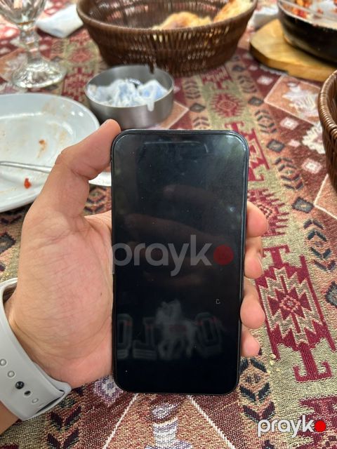 Apple iPhone 13 Midnight 128GB/4GB — Tovuz