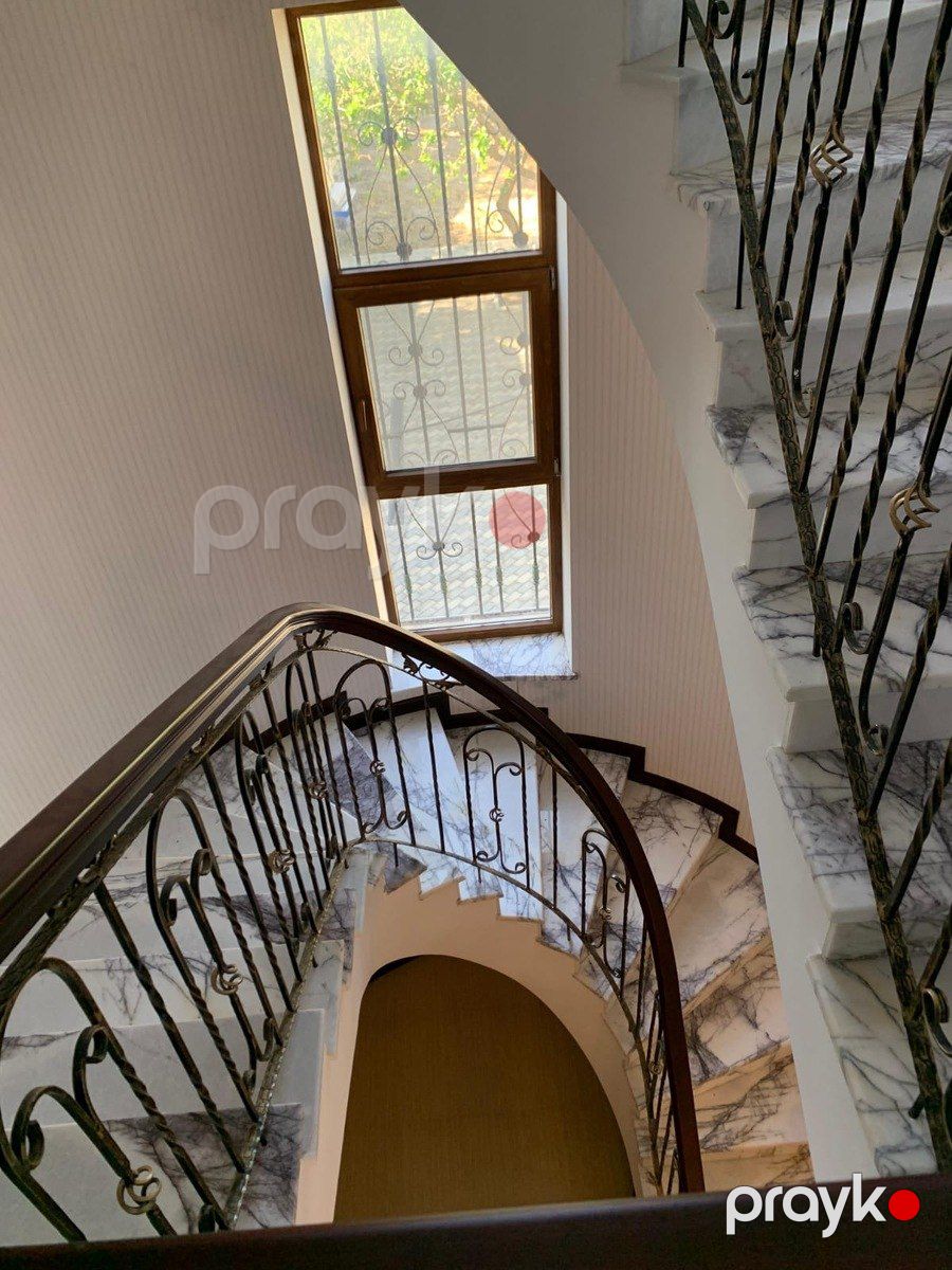 Satılır 8 otaqlı həyət evi/bağ evi 400 m² — Ev, villa, Bakı (10)