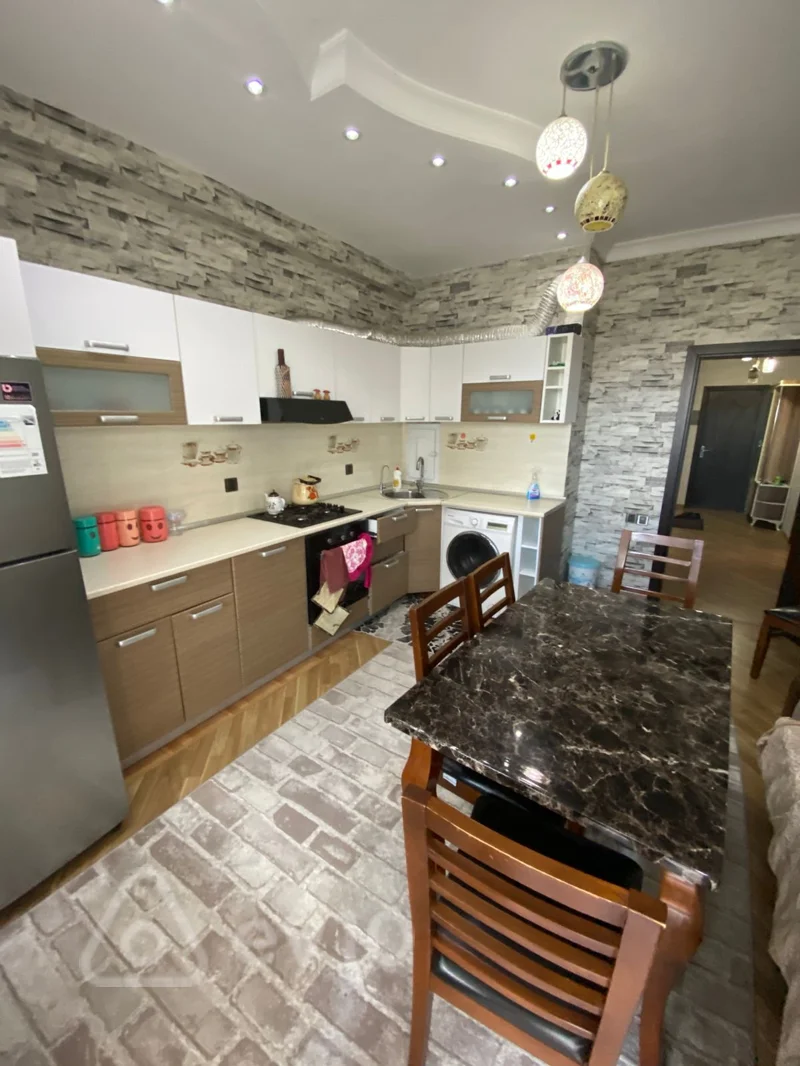 3 otaqlı mənzil, 120 m², Bəhruz Nuriyev — kirayə — Mənzil, Bakı (9)