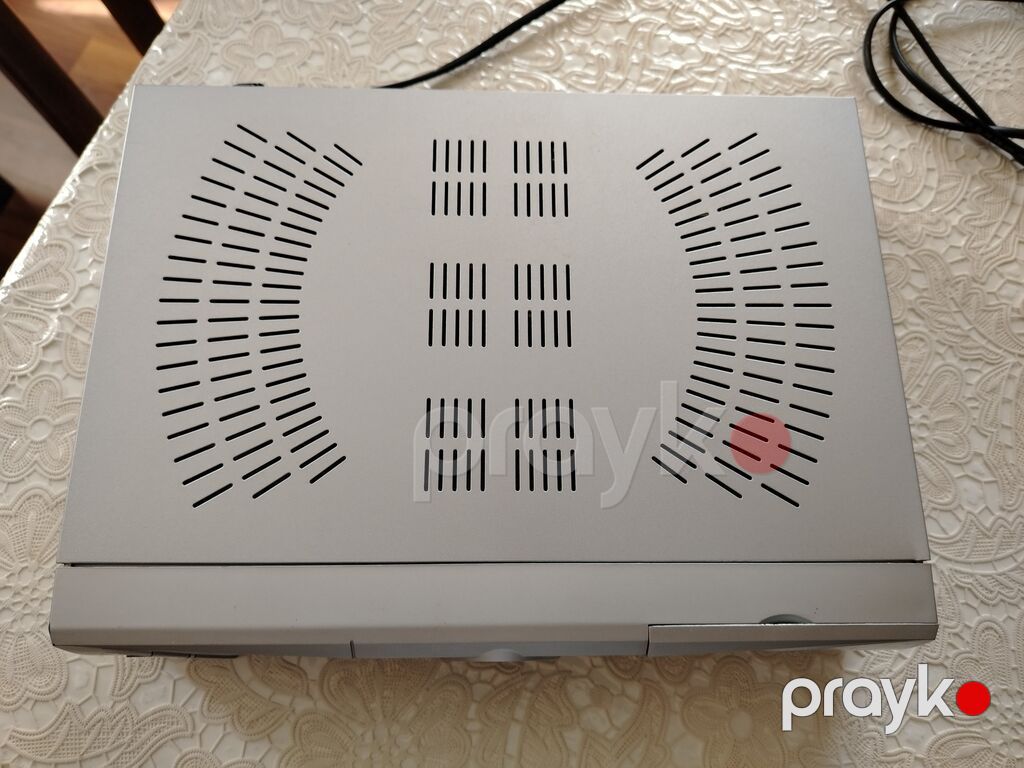 Euromax EM 777 rəqəmsal peyk qəbuledicisi Xüsusiyyətlər: - DVB — Rəqəmsal və peyk TV, Bakı (2)