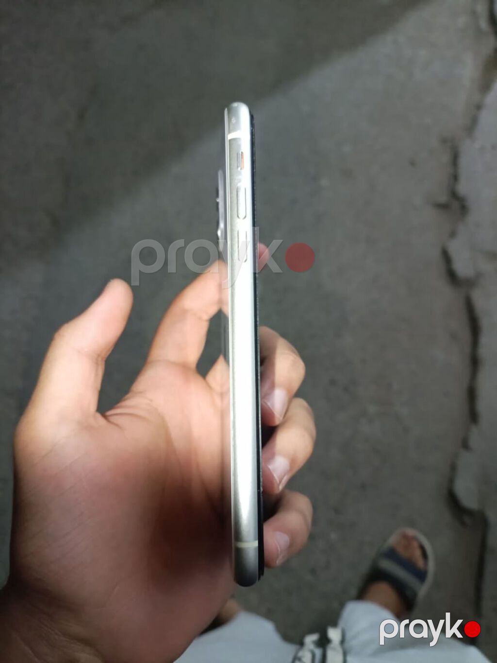 IPhone 11, 64 GB, Ağ, Simsiz şarj, Face ID — Apple iPhone, Bakı (2)