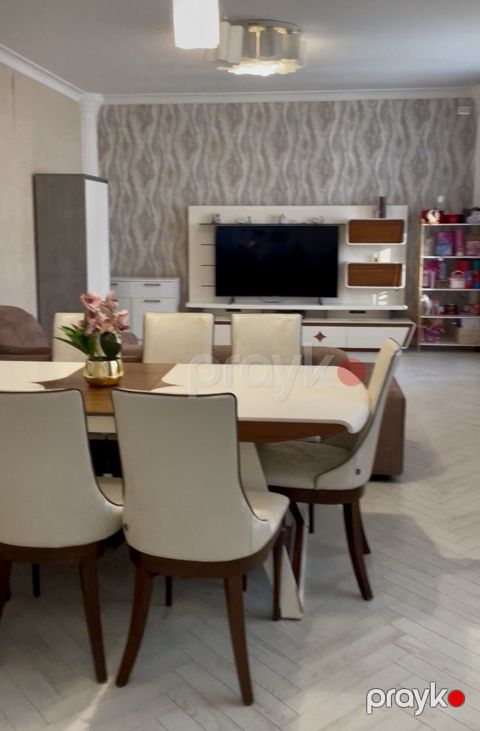 Satılır 6 otaqlı yeni tikili 302 m² — Bakı