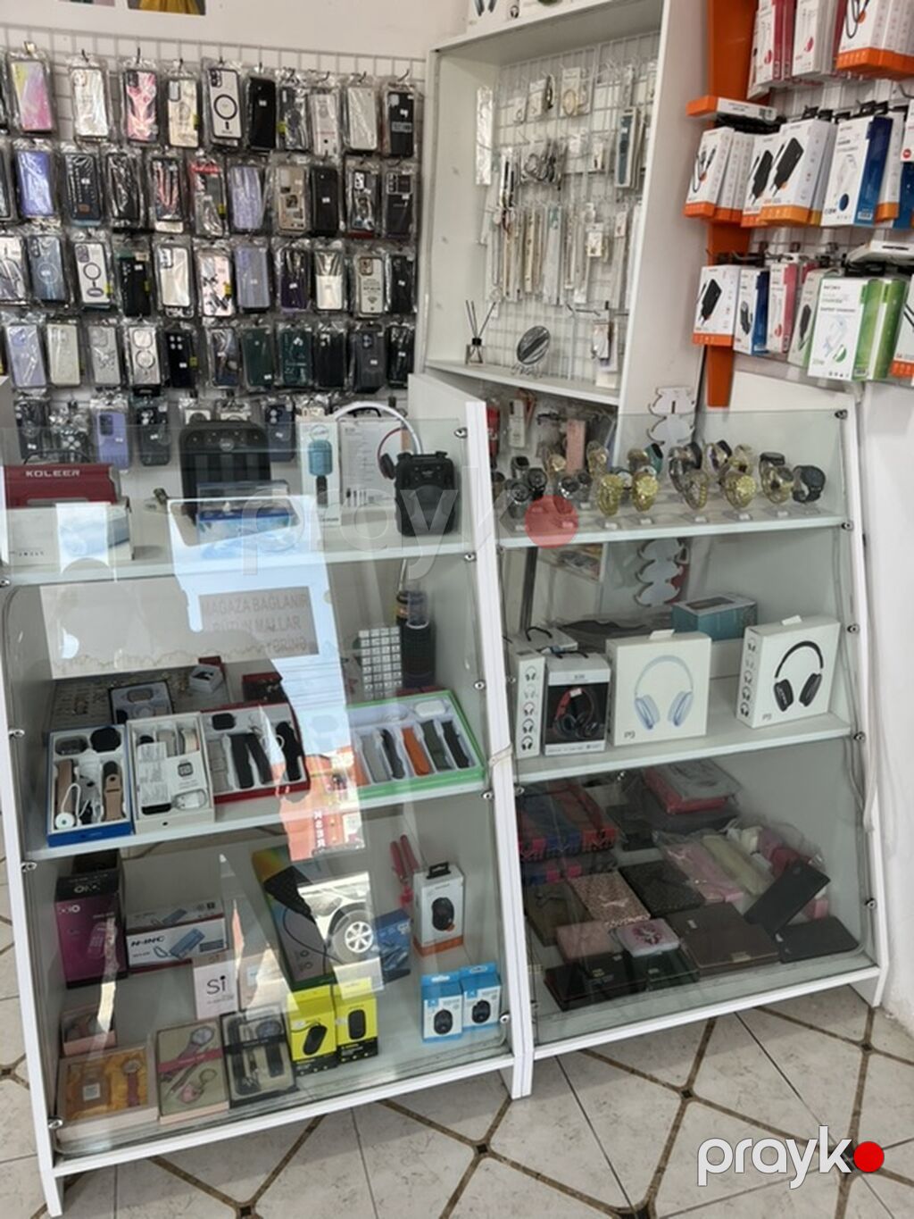 Məhsul: Mobil aksesuarlar və telefon təmiri xidməti Təsvir: - Telefon — Vitrini, Digah (8)