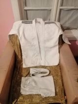 Salam aleykum Oglan ve qiz uşaqlari ucun az işlenmiş Cüdo ve karate — Fatimə