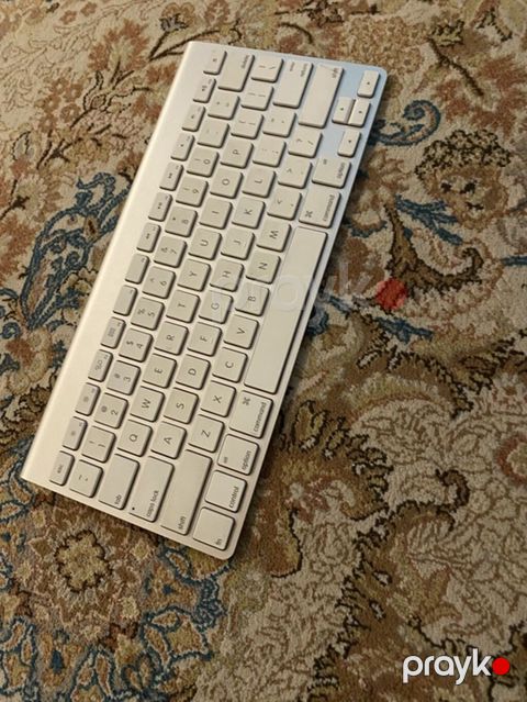 Apple Wireless Keyboard (A1314) - Kompakt və nazik dizayn, alüminium — Bakı