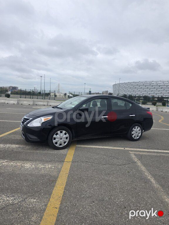 Nissan Versa, 1.6 L, 2016 il, 165 000 km — Avtomobillər, Bakı (4)