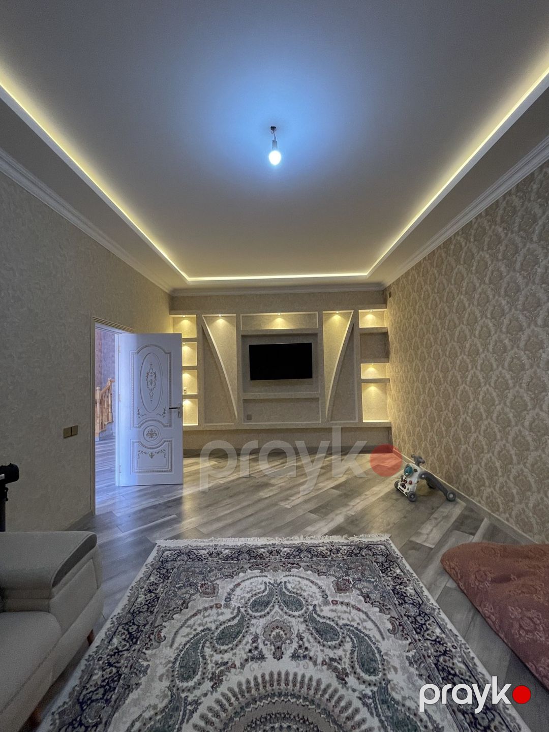 Satılır 5 otaqlı həyət evi/bağ evi 250 m² — Ev, villa, Bakı (5)