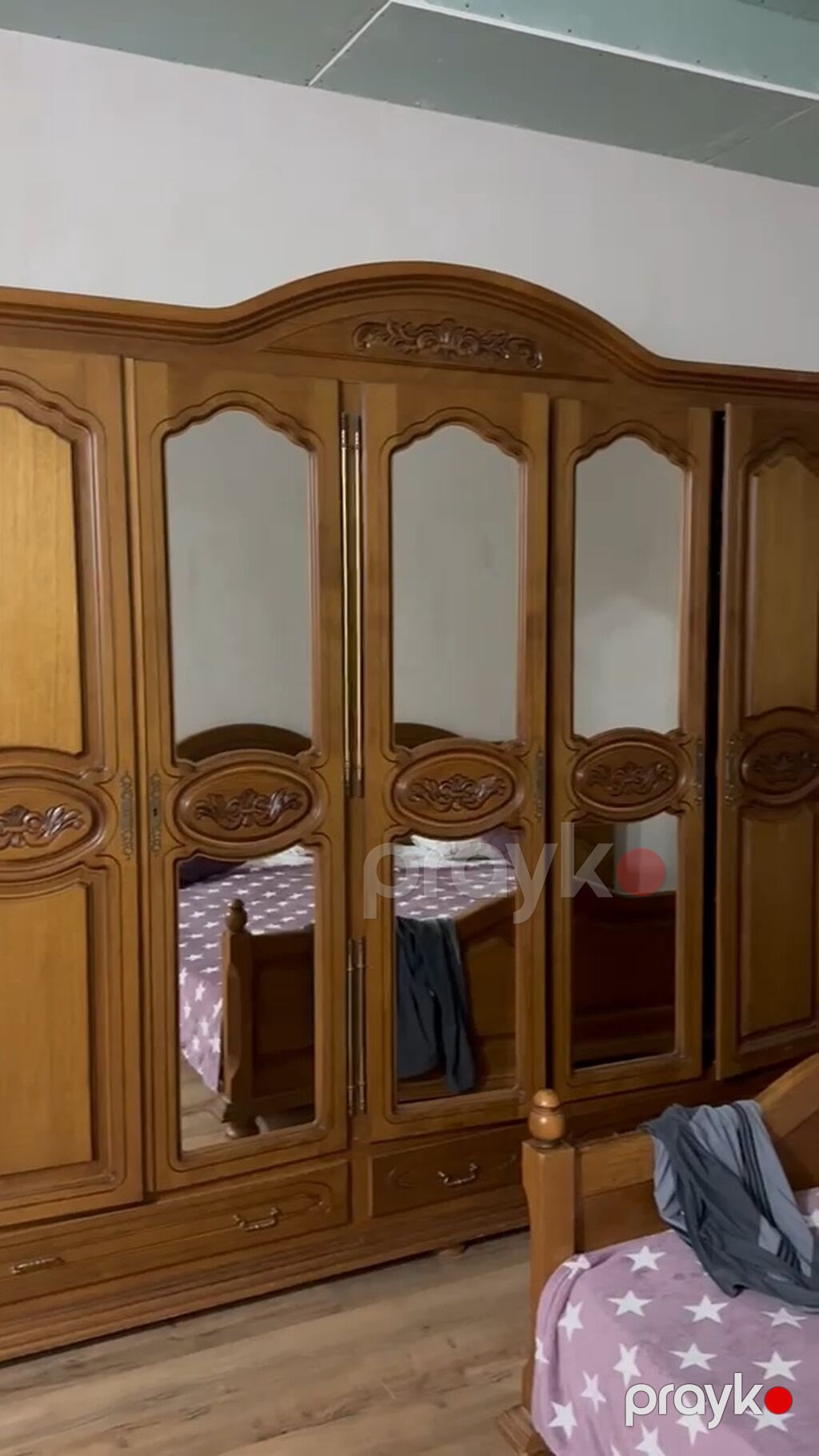 Klassik üslubda yataq otağı mebel dəsti Tərkibi: - İki nəfərlik taxta — Yataq otağı mobilya dəstləri, Bakı (3)