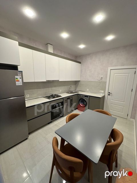 İcarəyə verilir 2 otaqlı yeni tikili 95 m² — Bakı