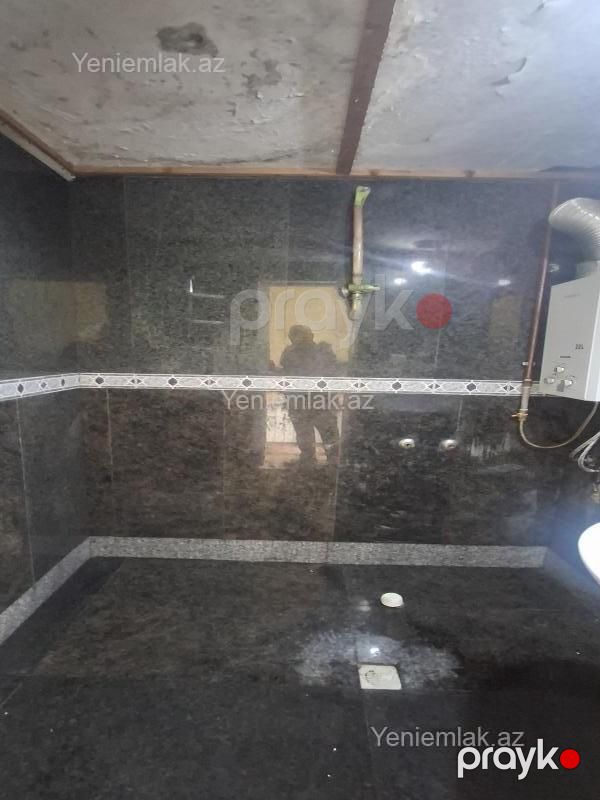 Satılır 3 otaqlı Bina evi menzil (Köhnə tikili), 72 m², 6-cı mikrorayon — Mənzil, Sumqayıt (2)