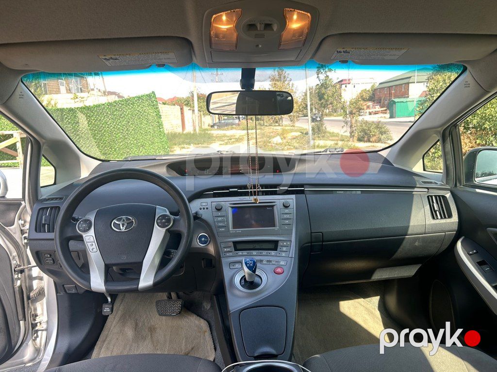 Toyota Prius, 1.8 L, 1.3 kWh, 2015 il, 455 623 km — Avtomobillər, Bakı (8)
