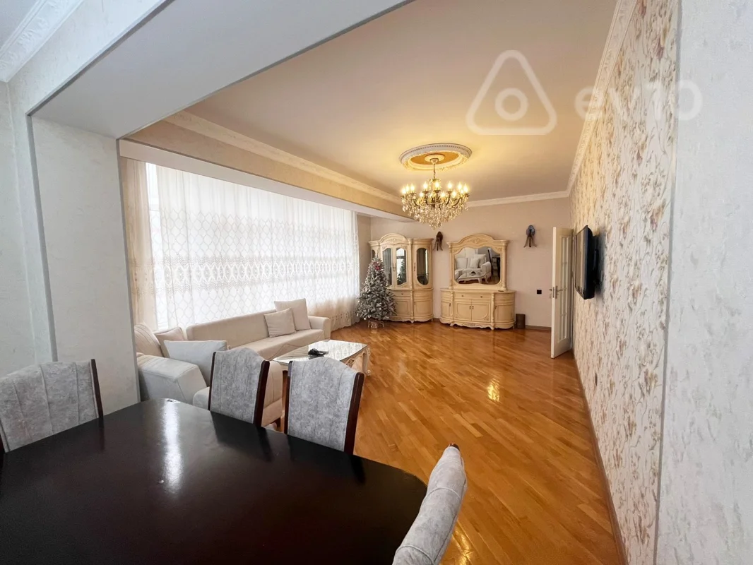 3 otaqlı mənzil, 110 m², 20 yanvar metrosunun yaxınlığı — kirayə — Bakı