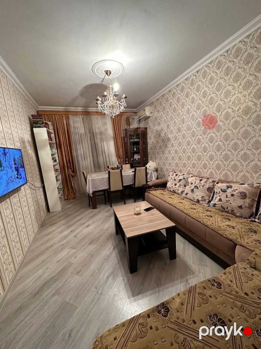 Satılır 2 otaqlı köhnə tikili 65 m² — Mənzil, Bakı (2)