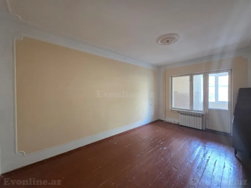 Satılır 2 otaqlı Mənzil Köhnə tikili 75 m² Bakı, Xətai r., Həzi Aslanov m., Həzi Aslanov — Mənzil, Bakı (7)