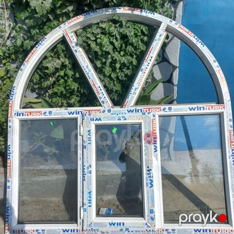 Tahirə xanım Pəncərələr 19 ədəd hamisi yenidirlər pəncərəyə qoyulub — Bakı