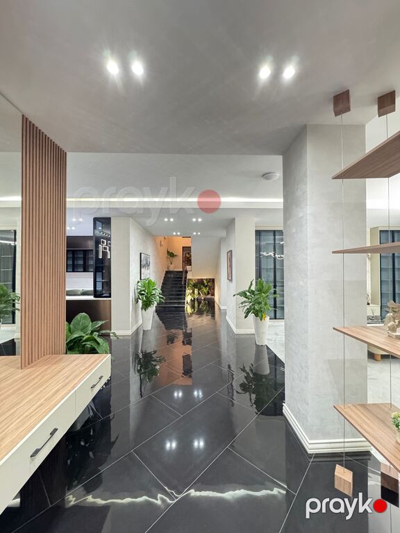 Satılır 7 otaqlı həyət evi/bağ evi 500 m² — Ev, villa, Bakı (12)