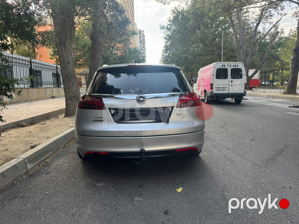 Opel Insignia, 2.0 L, 2012 il, 350 000 km — Avtomobillər, Bakı (8)