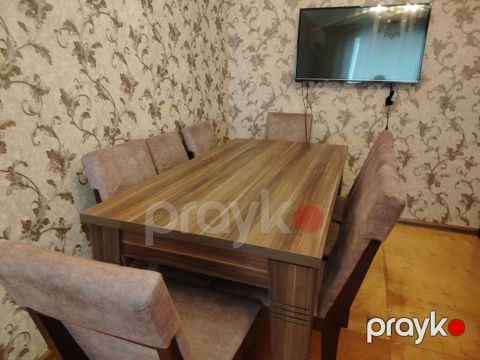 Masa desti 8oturacaq 300azn Yeni gunesli 3559 leli — Digah