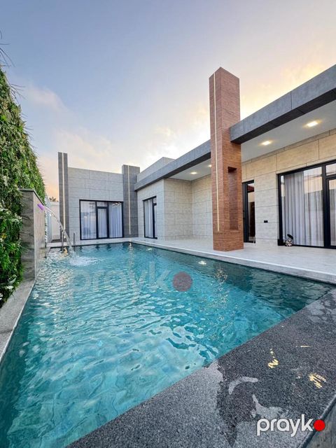 Satılır 5 otaqlı həyət evi/bağ evi 260 m² — Bakı
