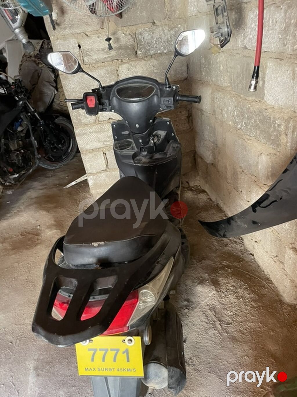 Elektrik skuter – qara rəng - Şəhərdaxili sükutlu və qənaətli hərəkət — Mopedlər və skuterlər, Digah (6)