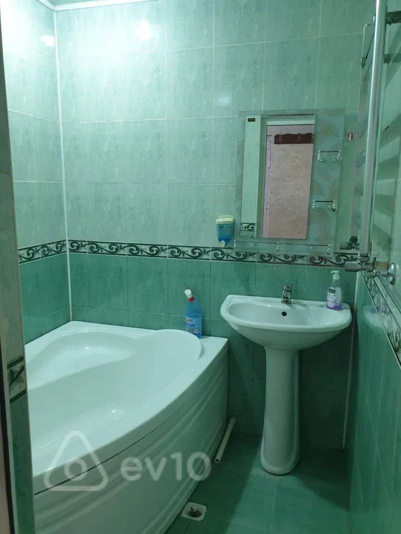 2 otaqlı mənzil, 60 m², M. Hadi küç. — kirayə — Mənzil, Bakı (12)