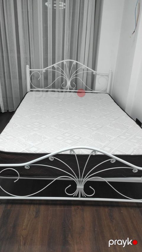 Yataq tezedir 380₼ satilir .850₼ Askonadan alinib .Matras ortopetikdi — Bakı