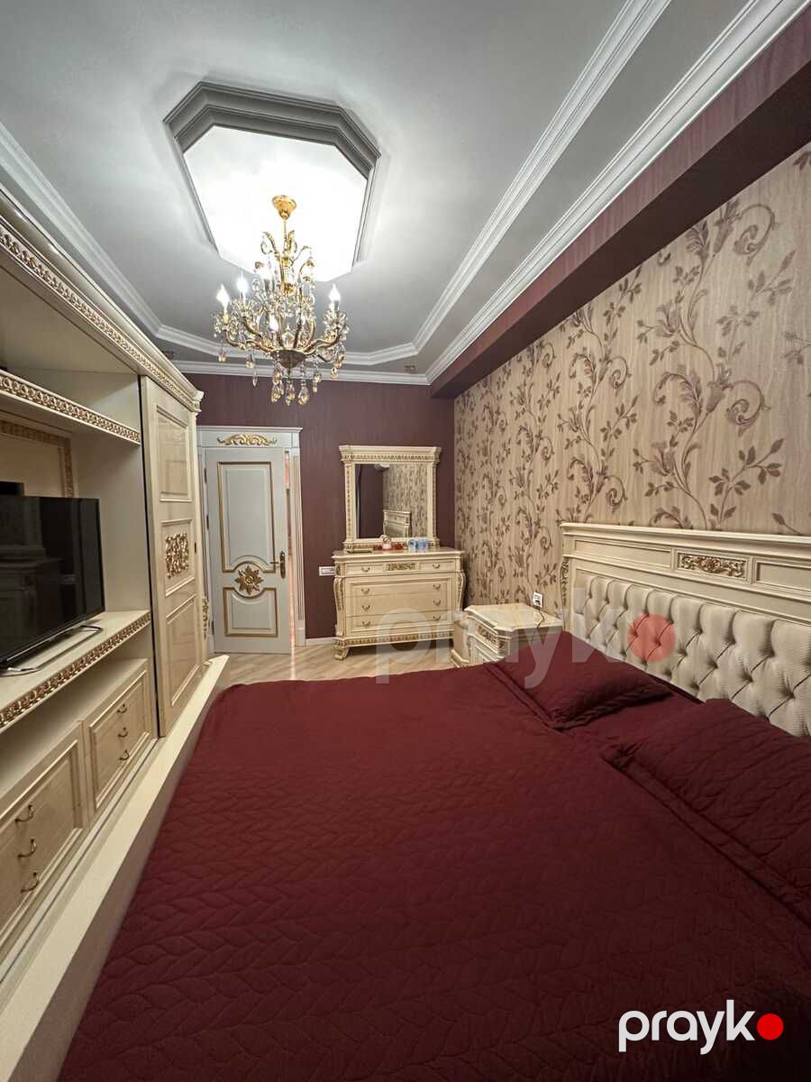 Satılır 4 otaqlı yeni tikili 240 m² — Mənzil, Bakı (8)