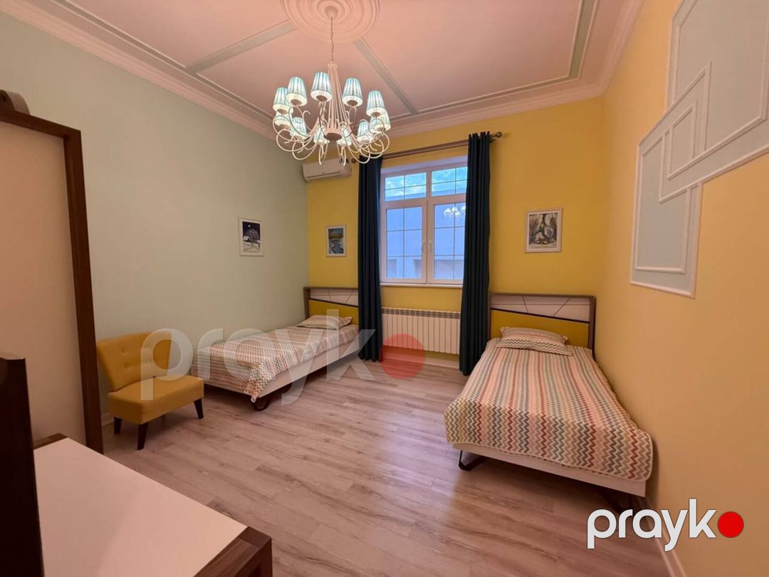 Satılır 5 otaqlı həyət evi/bağ evi 300 m² — Ev, villa, Bakı (6)