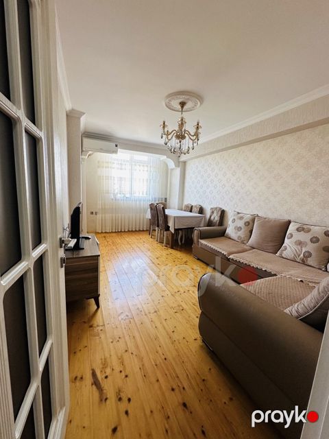 Satılır 2 otaqlı köhnə tikili 39 m² — Bakı