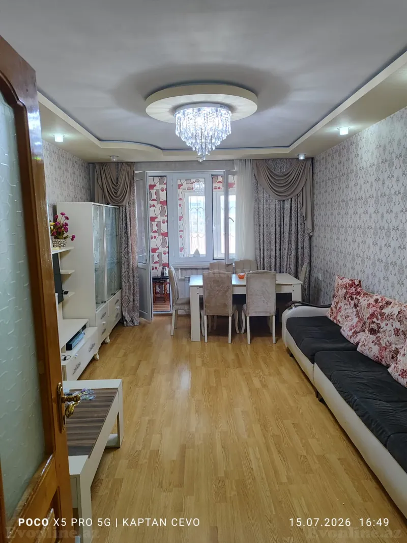 Satılır 3 otaqlı Mənzil Köhnə tikili 86 m² Bakı, Sabunçu r., Bakıxanov — Bakı