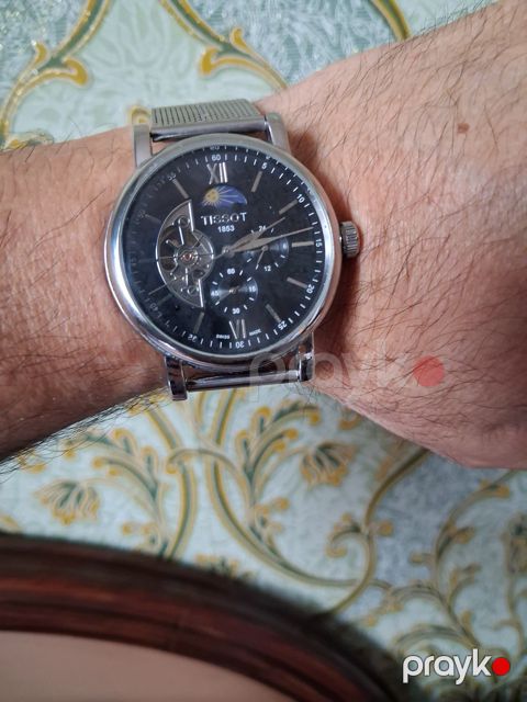 Qol saatı Tissot — Bakı