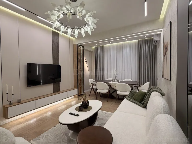 Satılır 3 otaqlı Mənzil Yeni tikili 117 m² Bakı, Nəsimi r., 8 Noyabr m — Mənzil, Bakı (2)