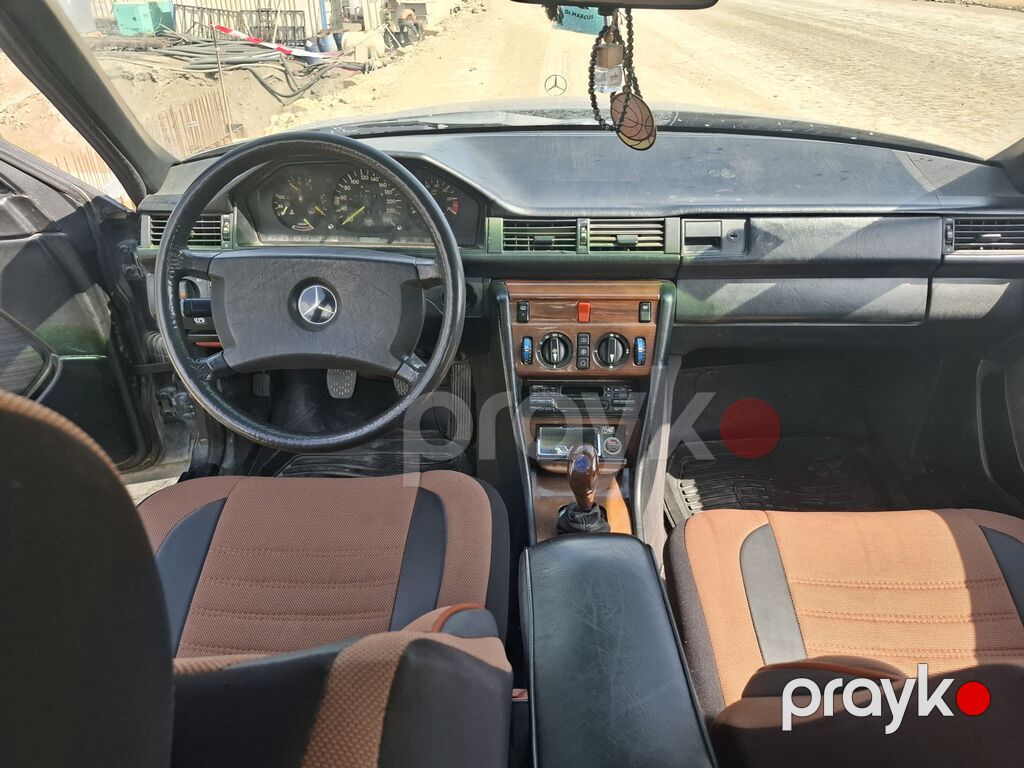 Mercedes-Benz E-Class: 3 l 1988 il Sedan — Avtomobillər, Digah (2)