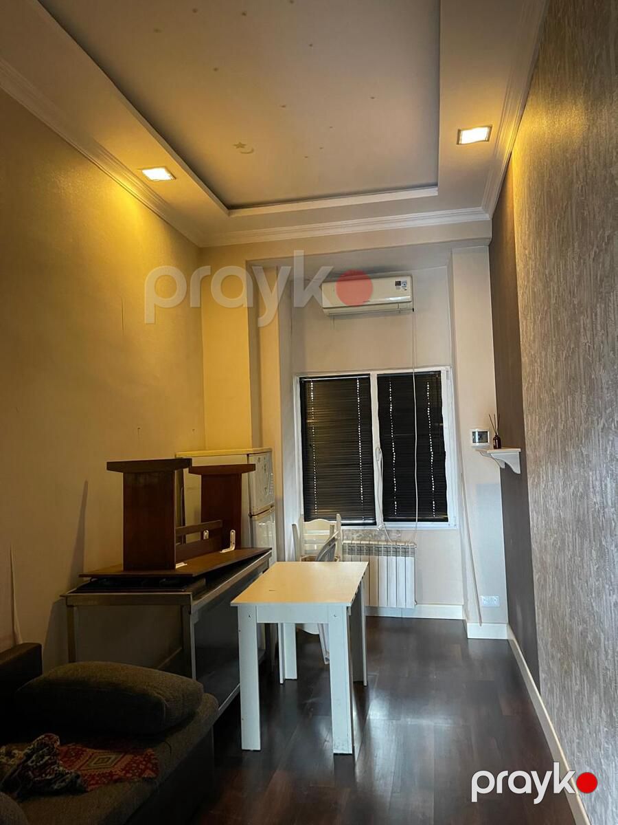 İcarəyə verilir 7 otaqlı köhnə tikili 200 m² — Mənzil, Bakı (2)