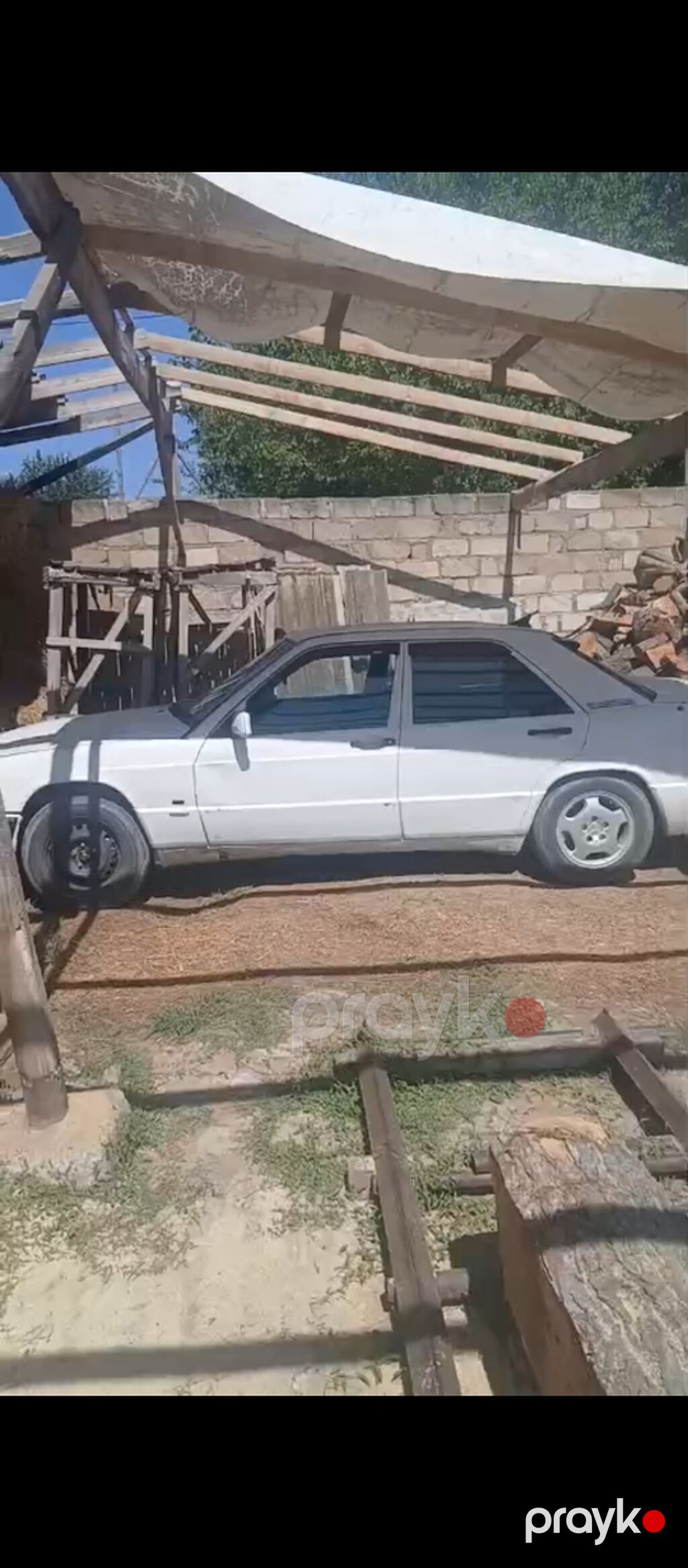 Mercedes-Benz 190 (W201) – sedan Xüsusiyyətlər: - Kuzov: 4 qapılı — Avtomobillər, Bakı (3)